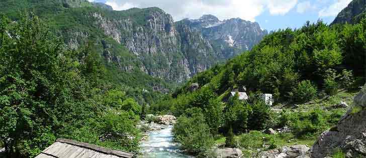 Moto avventure: Favoloso tour off-road in Albania Nord su strade mozzafiato 2